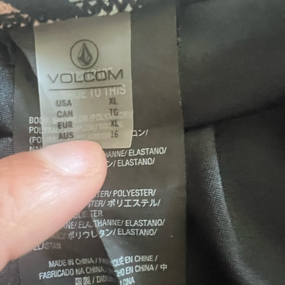 Volcom Black  Floral Swimwear - Picture 9 of 9